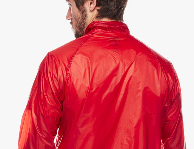 This New Wind Jacket Is So Lightweight It Barely Exists
