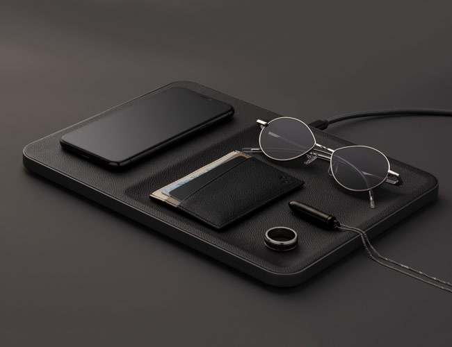This Elegant, Leather Wireless Charger Is Also a Valet Tray