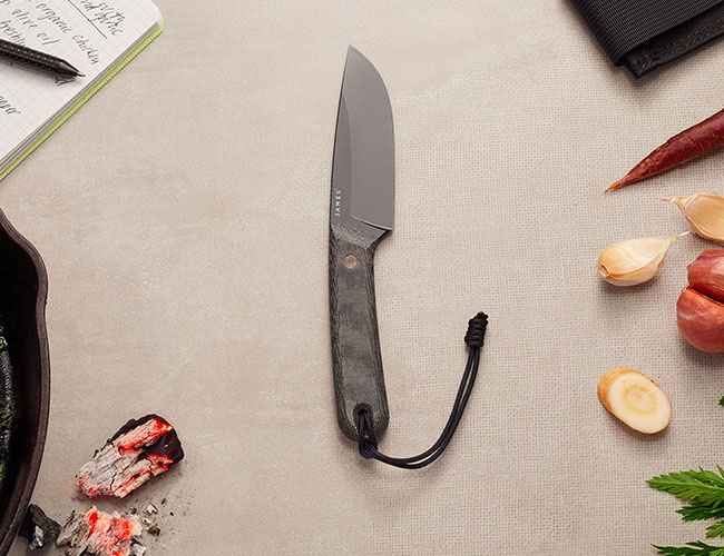 This Is the Fixed-Blade Knife to Make You Want a Fixed-Blade Knife