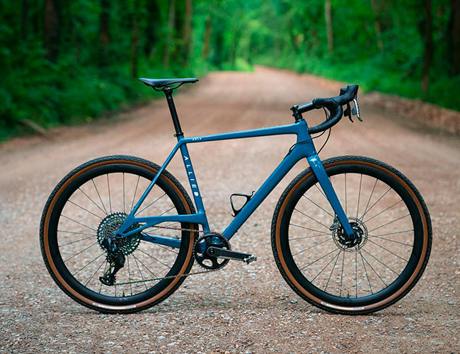 This Bold New Bike Just Won a 200-Mile Race on the Country’s Worst Roads