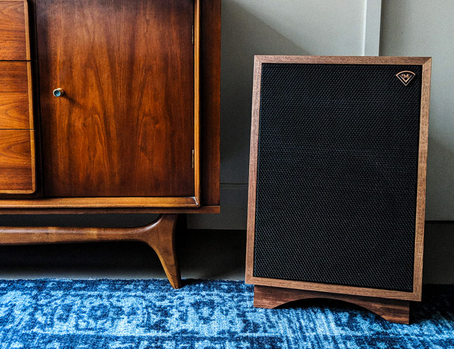 Even with the Ultimate Sonos Setup, I Still Want These 61-Year-Old Speakers