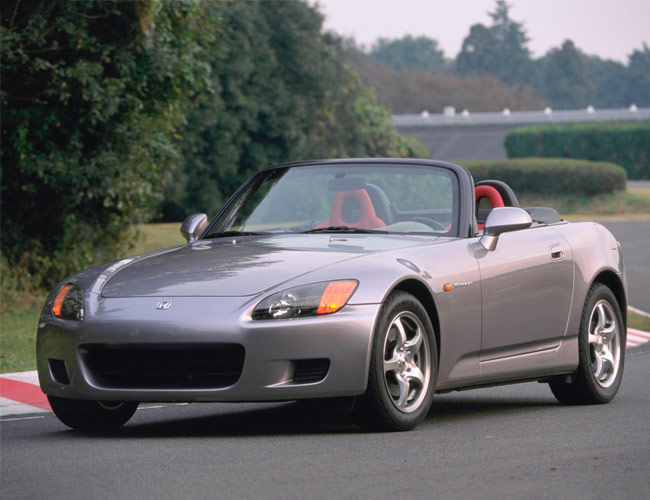 Affordable Dream Car: The Honda S2000 Is an Incredible All-Rounder
